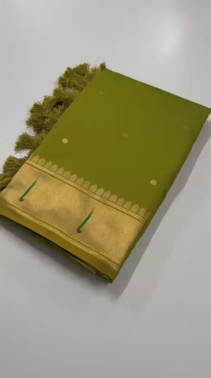 Haripriya Parrot-Green Balaji Paithani Soft Silk Saree